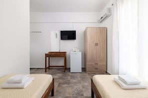 Twin Room | Desk, iron/ironing board, free WiFi - Amethyst Rooms (Rhodes)