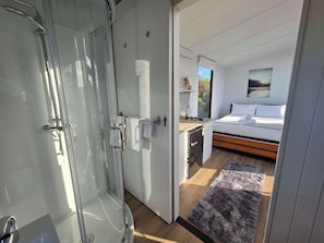 WiFi, bed sheets - Arahura Escape by Tiny Away (Arahura Valley)