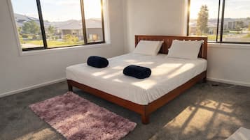 4 Schlafzimmer, Bügeleisen/Bügelbrett, kostenloses WLAN, Bettwäsche