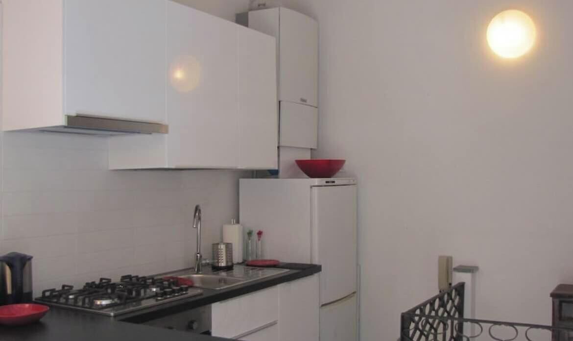 Kühlschrank, Ofen, Herdplatte, Geschirrspüler