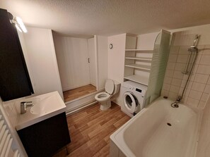 Bathroom - Mezzanine studio full (Bordeaux)