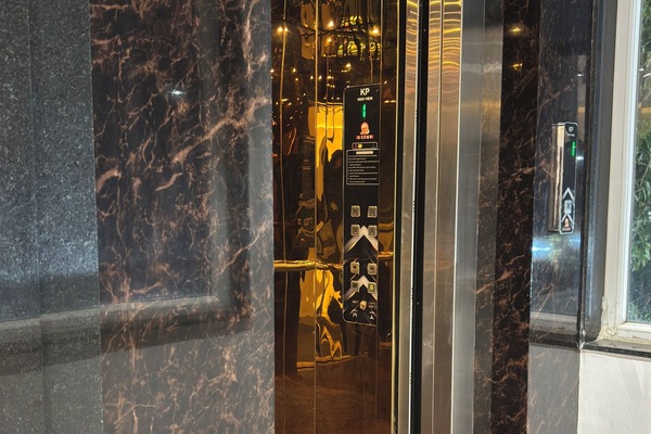 Elevator
