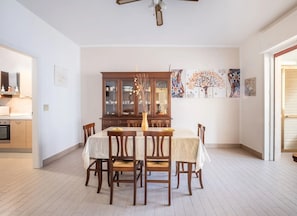 Ferienhaus, 3 Schlafzimmer, Raucher, Meerblick | Esszimmer