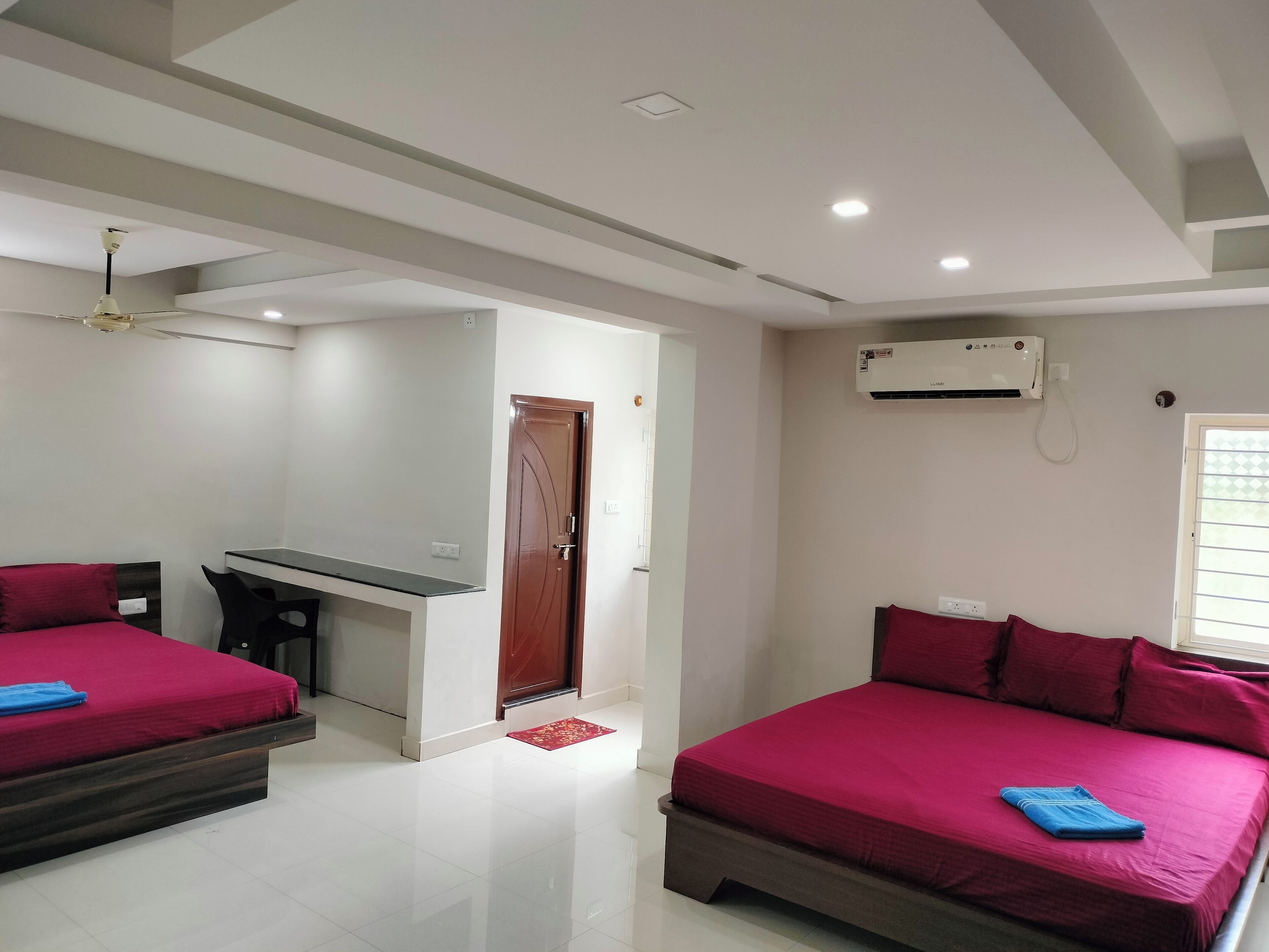 家庭四人房 | 免费 WiFi