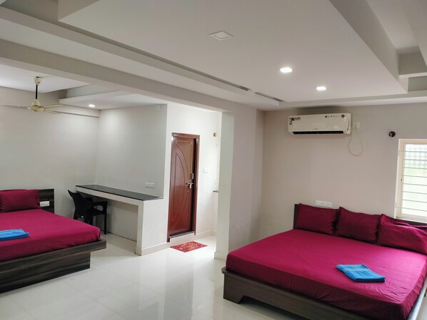 Habitación cuádruple familiar | Wifi gratis 