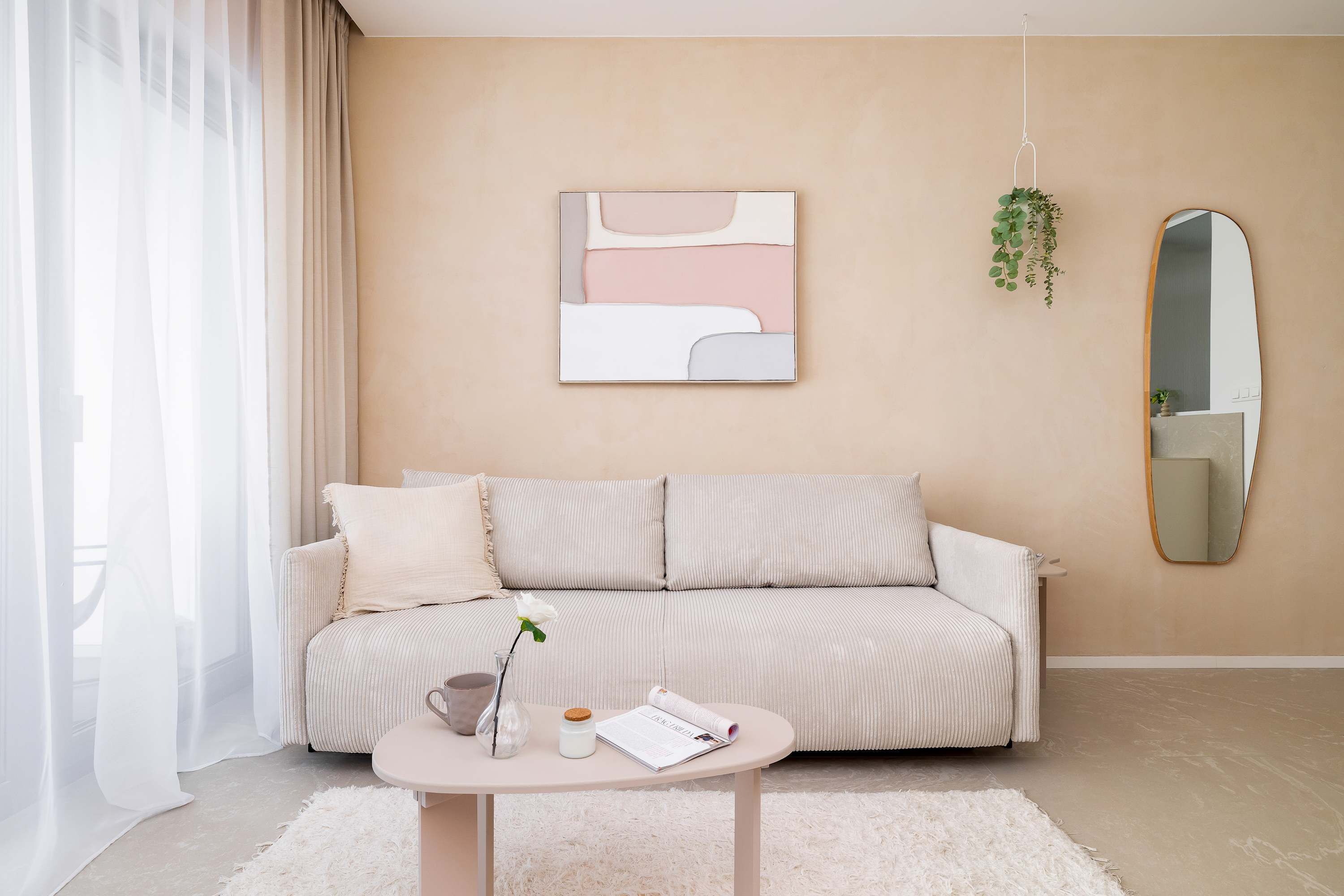 Een televisie en een kantoor