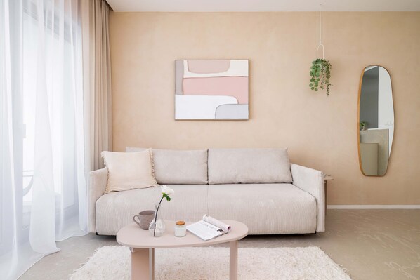 Een televisie en een kantoor