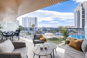 Outdoor dining - Sunset Waves by Holuxe - 190 (Benidorm)