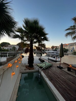 Outdoor pool - Marina des remparts (Aigues-Mortes)
