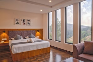 Blackout drapes, free WiFi - Hardys Retreat (Shimla)
