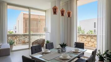 Premier-villa - havudsigt | Spisestue