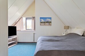3 Schlafzimmer, Reisekinderbett, WLAN