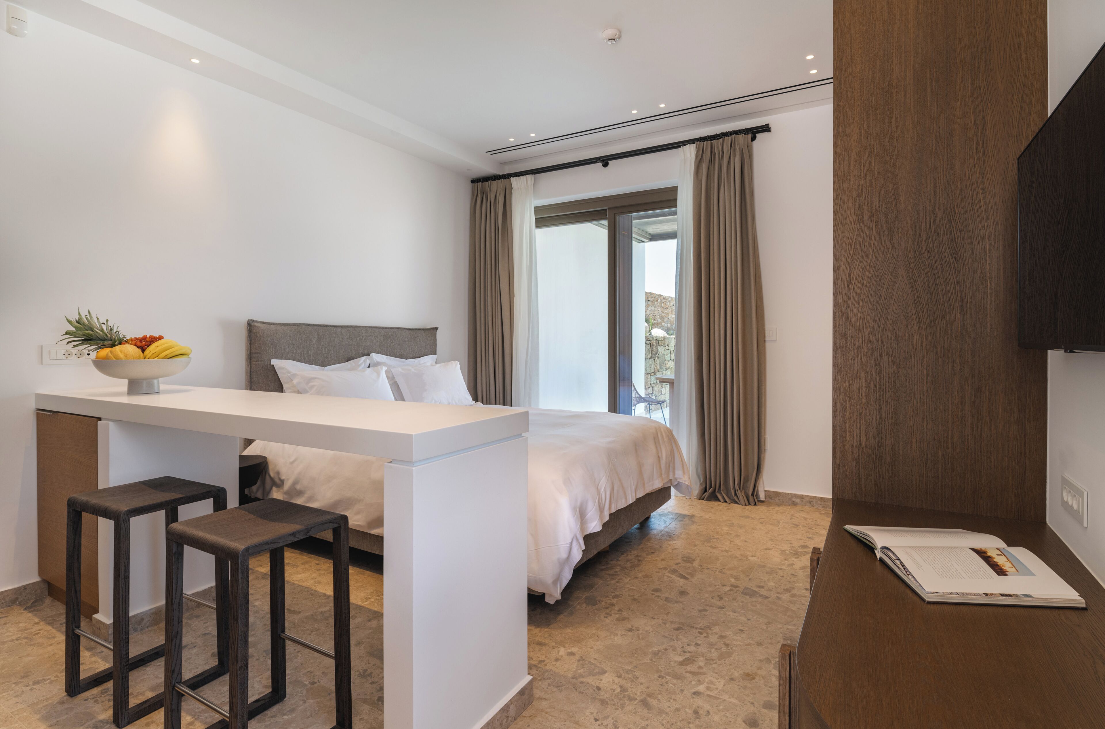 Superior-herbergi með tvíbreiðu rúmi - einkasundlaug - útsýni yfir sundlaug | Straujárn/strauborð, ókeypis þráðlaus nettenging, rúmföt