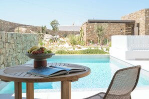 Unclassified image, 2 of 28, button - Omvrodektis Village (Mykonos)