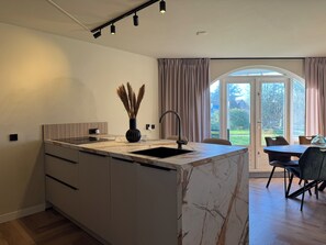 Interior - Holiday home Residenz Polderblick 3 in Burgerbrug. Suitable for 4 people, 2 bedrooms. (Burgerbrug)