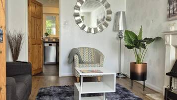 Casa, 3 quartos, para fumantes, varanda | Área de estar