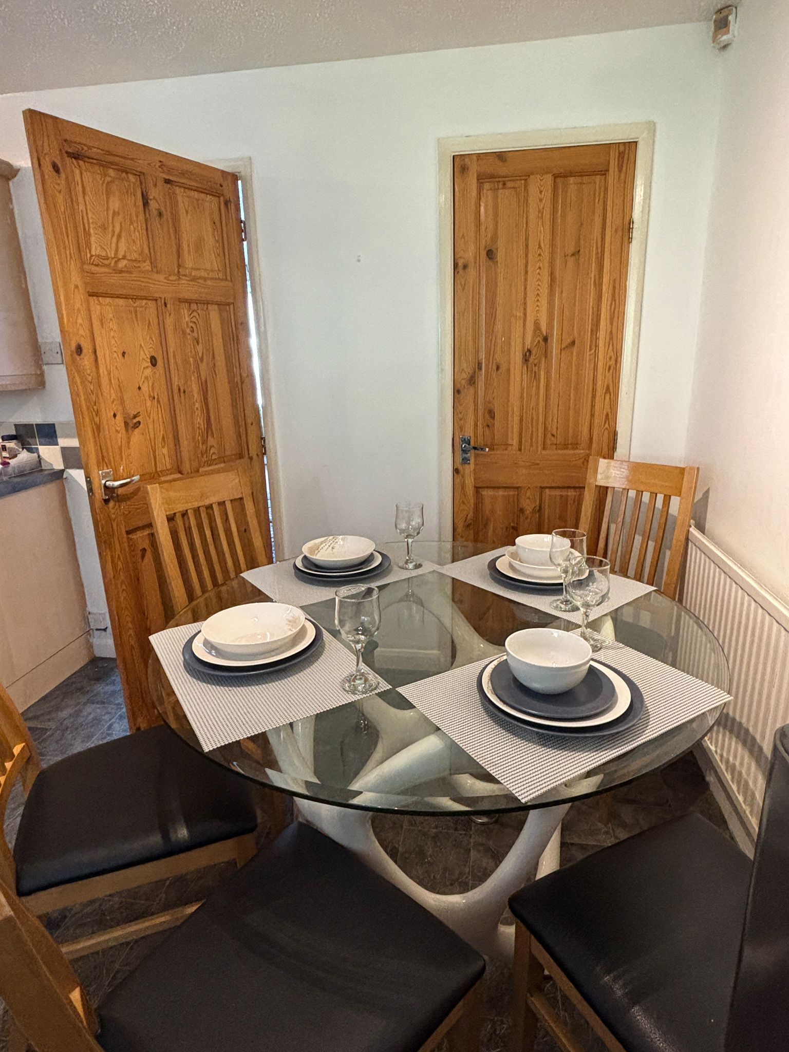 Maison, 3 chambres, fumeurs, patio | Salle à manger