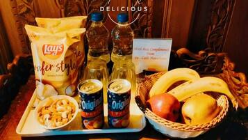 Kamar Triple Superior | Makanan sarapan | Sudah termasuk sarapan prasmanan setiap hari