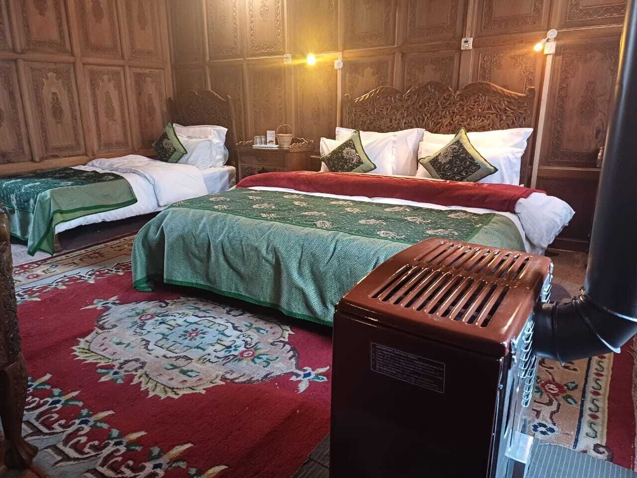 مكواة/لوح كي وواي فاي مجانًا