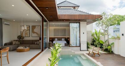 Luxury 2BR Private Pool Villa in Ubud with Rice Field Views