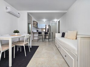 Interior - Rest and Comfort Near the Sea in Cartagena (Bolívar)