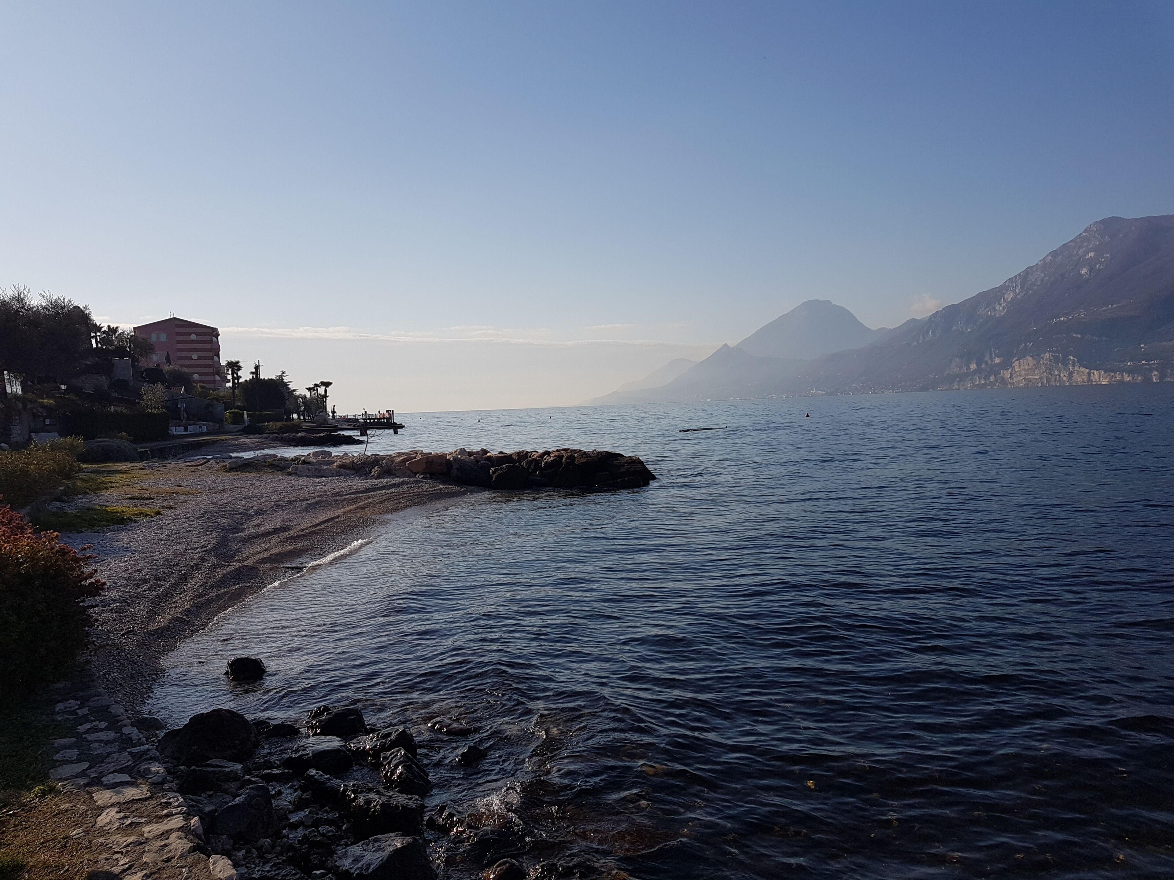 Beach nearby, white sand, sun-loungers