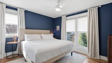 3 soverom, skrivebord, strykejern/-brett og wi-fi (inkludert)