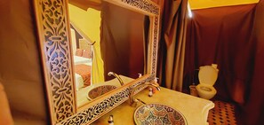 Luxury Double or Twin Room | Bathroom - Ksar Merzouga Luxury Camp (Merzouga)