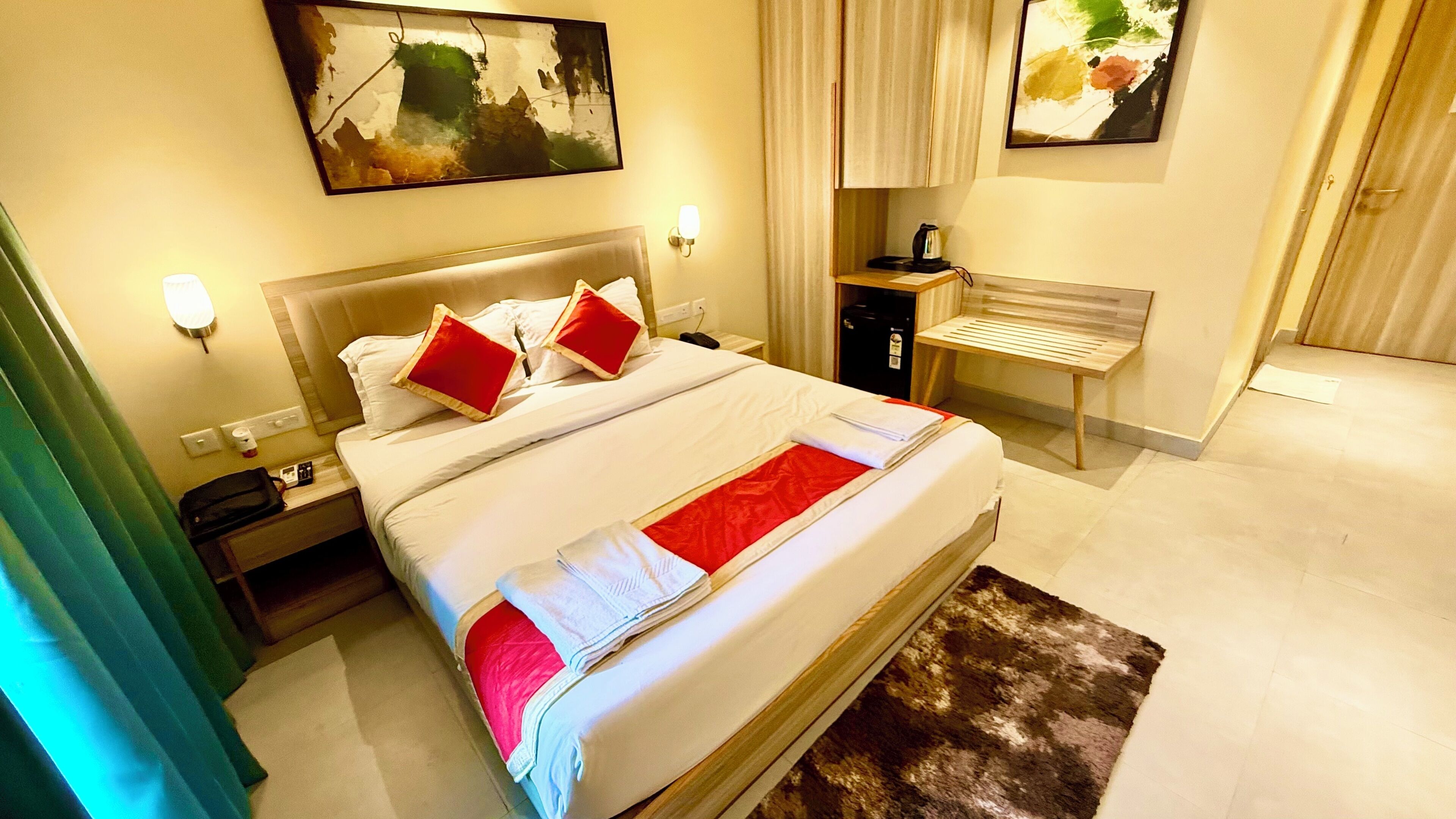 Deluxe Double Room | Premium bedding, desk, laptop workspace, soundproofing