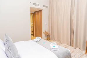 Apartamento, sacada, vista para a cidade | Ferros/tábuas de passar roupa, Wi-Fi de cortesia