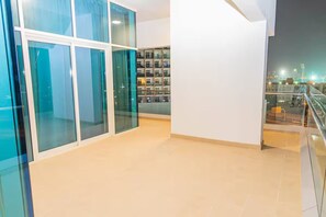 Property grounds - Bloomfields Splendid 1BR in Al Jadda (Dubai)