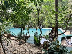 10 outdoor pools - Niwana Resort (Rathnapura)