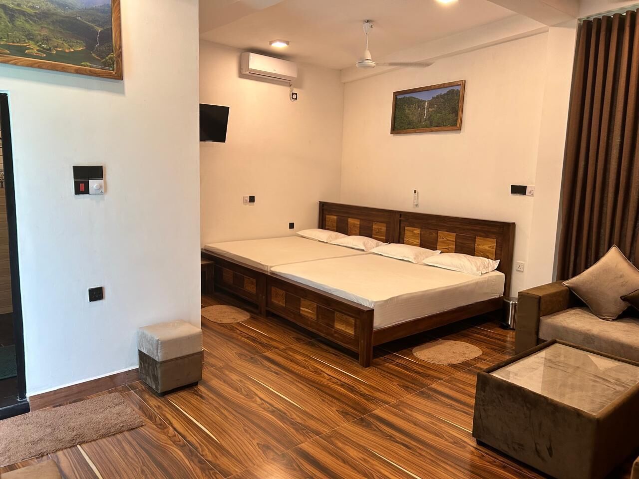 Chambre Confort, balcon, vue montagne