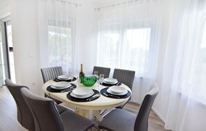 Dineren