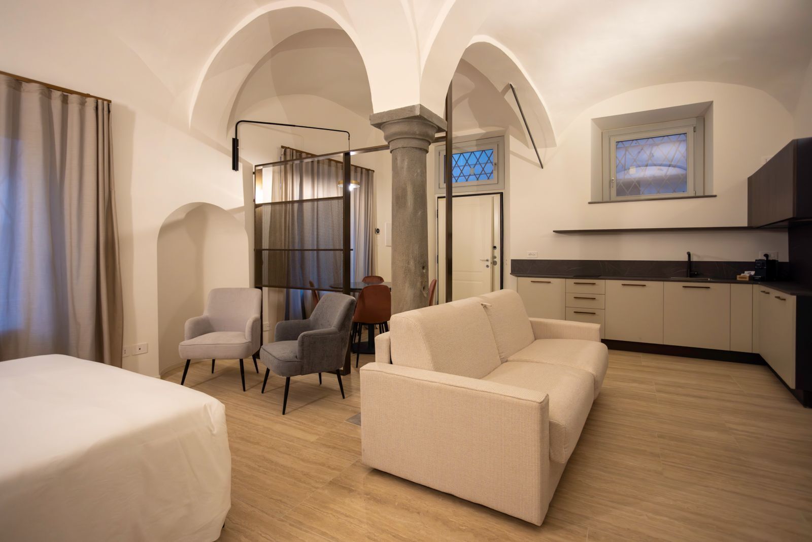 Exclusive Studio Suite | Living area