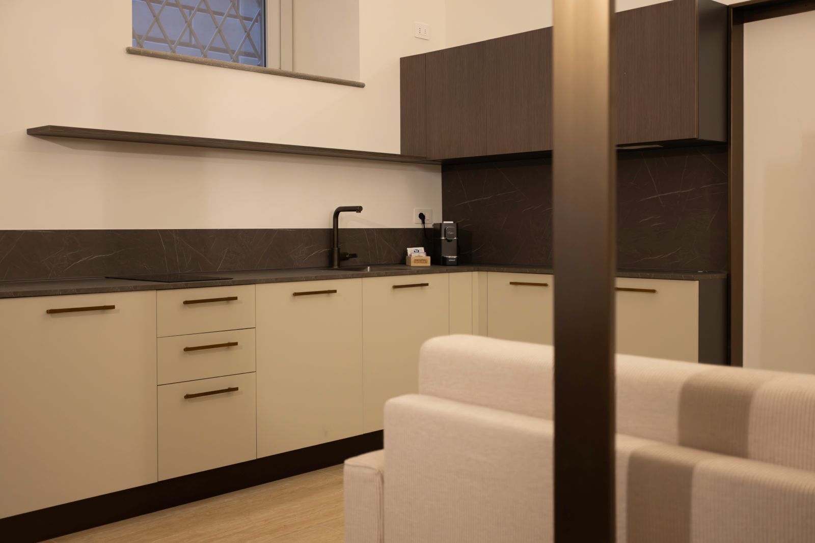 ห้องเอ็กซ์คลูซีฟสตูดิโอสวีท | ครัวส่วนตัว | ตู้เย็น, ไมโครเวฟ, เตาประกอบอาหาร, เครื่องล้างจาน