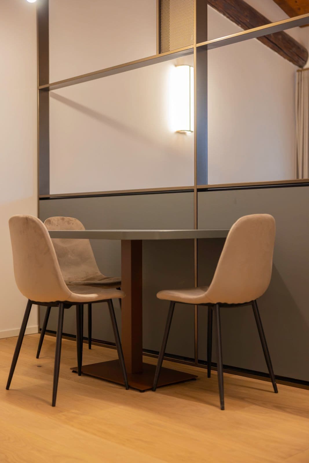 Quarto casal luxo, 1 quarto | Área de estar