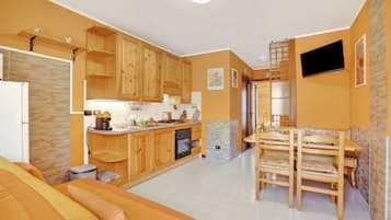 Standard-Apartment, 1 Schlafzimmer, Mikrowelle (Station Inn Oulx) | Innenbereich