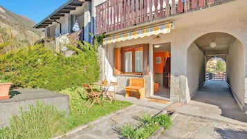 Standard-Apartment, 1 Schlafzimmer, Mikrowelle (Station Inn Oulx) | Aussenbereich