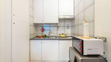Apartemen Standar, beberapa kamar (Appartamento Cuore Alpino) | Dapur pribadi | Lemari es, microwave, kompor, dan pemanggang roti