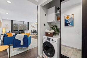 Apartament, diversos llits, cuina, vistes al jardí | Bugaderia