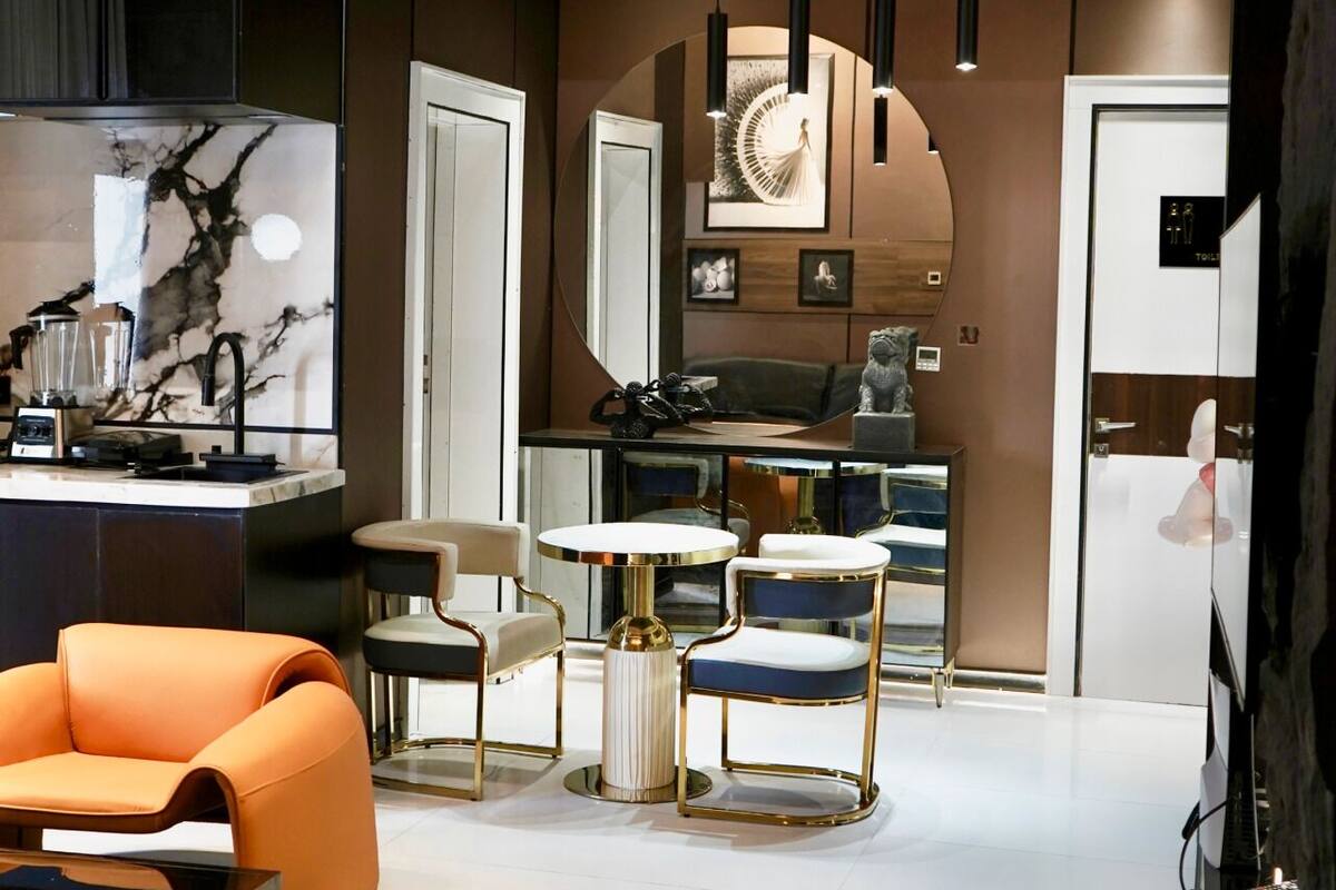 Căn hộ Cao cấp, ban công, quang cảnh công viên | Khu sảnh