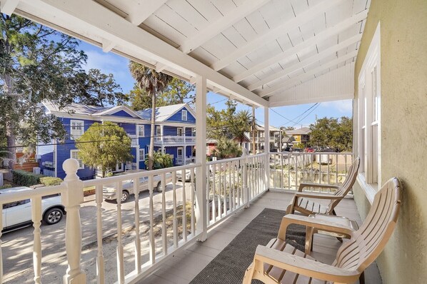 Property grounds - Birds Nest- 3 bed/1 bath in the heart of historical St. Augustine (St. Augustine)