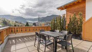 Superior Apartment, Balcony, Valley View | Outdoor dining