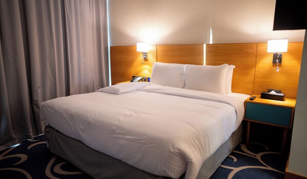 Cubrecamas, colchones con pillow-top y minibar