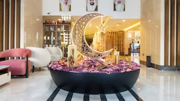 Área de estar no saguão