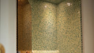 Behandlungsräume für Paare, Sauna, Dampfbad, Türkisches Bad/Hamam
