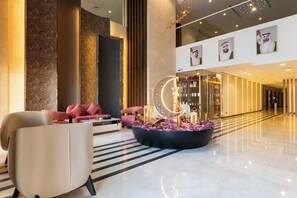 Lobby lounge - Reya Creek Hotel (Dubai)