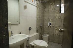 Shower, towels, soap, shampoo