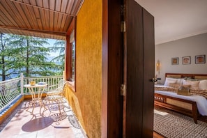 Tempat makan outdoor